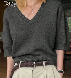SHEIN　DAZY　Vネック　ニット　ダークグレー　L