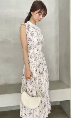 おさかな様専用【SNIDEL】Sustainableフリルプリントワンピース