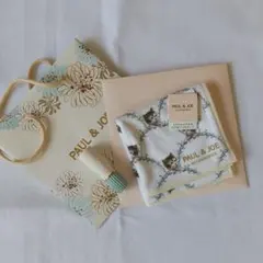 ポール&ジョー リップスティックケース ハンカチ