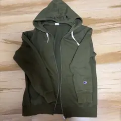 【新品・タグ付き】Champion ジップフーデッドスウェット オリーブ　M