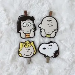 PEANUTS スヌーピー キャンディクリップス カプセルヘアクリップ 4個