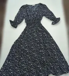 GORSAL ネイビー フラワープリント ワンピース　ハニーズ