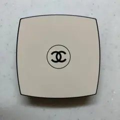 CHANEL LES BEIGES アイシャドウパレット