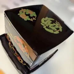 珍品　桃太郎蒔絵　盃洗　杯洗　一対　木箱　金蒔絵　木製漆器　時代物 珍品 桃太郎蒔絵 盃洗 杯洗 一対 木箱 金蒔絵 木製漆器 時代物 - メルカリ