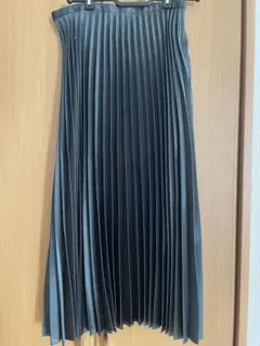 ZARA プリーツロングスカート