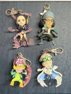 ワンピースキーホルダー4体セット