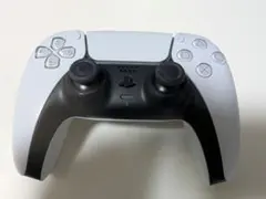 DualSense ワイヤレスコントローラー ホワイト/ブラック