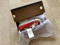 CONVERSE レッド ローカット スニーカー