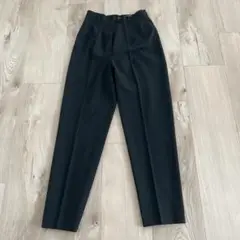 ジェラールダレル　スラックス　センタープレス　黒　ウール　７　ストレート　タック