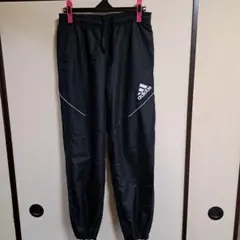 adidas パンツのサムネイル