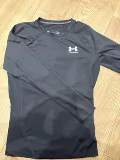 UNDER ARMOUR HEATGEAR ブラック アンダーシャツ L
