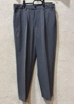 UNIQLO Lサイズ スラックス　グレー