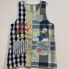 ♡ディズニー　美品　ドナルドダック 保育士エプロン　サイズM〜L キャラクター