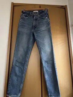 MOUSSY ストレートデニムパンツ　23インチのサムネイル