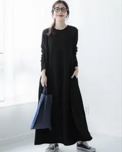 coca コカ　エンボス加工Aラインフレアワンピース