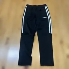 adidas サイドラインジャージパンツ　140サイズ黒