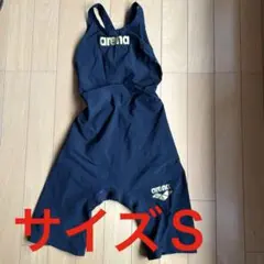 arena 競技用水着　黒