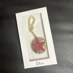 Dior 星型キーホルダー レッド ゴールド