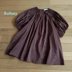 Ballsey ベールローン シャーリングブラウス ブラウン サイズ36のサムネイル