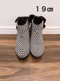 ショートブーツ　ヒール　１９㎝　女の子　子供