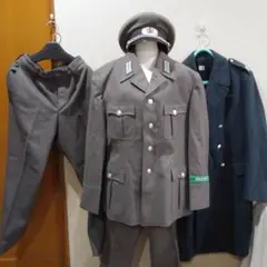 ドイツ民主共和国国境警備隊の軍服一式 2025年最新】東ドイツ 軍服の人気アイテム - メルカリ