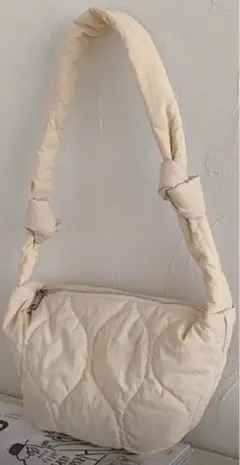 【新品、完全未開封】LAC-VER キルティングスモールショルダーバッグ　白