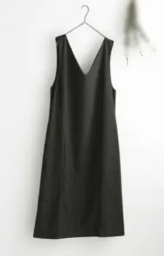 新品dgyVネックワイドジャンバースカート