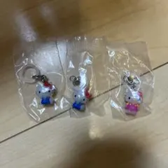 ハローキティ めじるしアクセサリー　カプセルトイ 3個セット