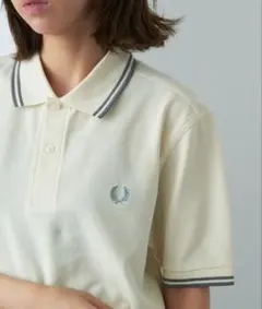 【FRED PERRY】半袖　ポロシャツ　ホワイトのサムネイル