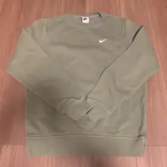 Nike オリーブグリーン トレーナー Mサイズ