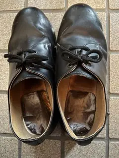 ドクターマーチン Dr.Martens 3ホールアイレット スチールトゥ