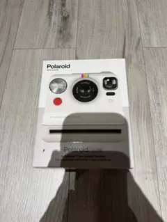 Polaroid Now 海外にて購入
