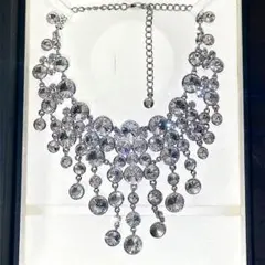 Item thumbnail for item ce632383-d975-41e1-8d49-4ac185817c6a