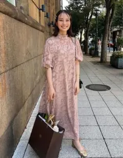 J by blue インナー付きバックリボンジャガードドレス　ベージュ