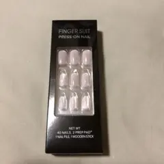 FINGER SUIT PRESS-ON NAIL 40個入り