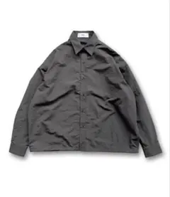 natto loose silhouette nylon shirt