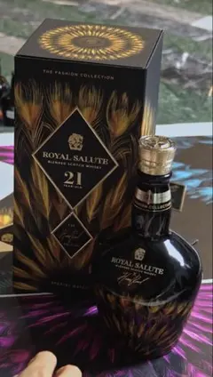 ROYAL SALUTE 21年 Harris Reed 限定版 ゴールド - メルカリ