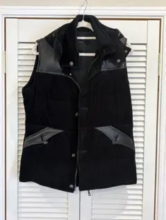 MONCLER ムートンレザーダウンベスト AVORD - メルカリ