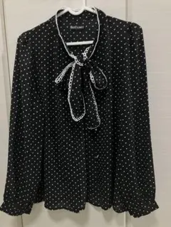 DAY CLOSETドット柄ボウタイリボンブラウス