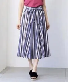 【値下げ】MEW'S エアリーロングストライプ スカートのサムネイル