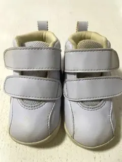 12.5 アシックス　スクスク　スニーカー　ファーストシューズ