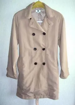 ユニクロ　キッズ用コート　ベージュ　150サイズ ベルト付き