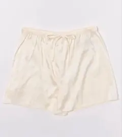 [新品・タグ付き] ジェラートピケ　サテン　フラワージャガード　ショートパンツ