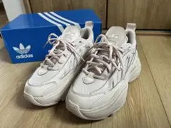 Adidas 23.5 OZGAIAスニーカー レディーススニーカーほぼ未使用