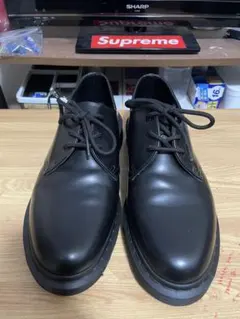 Dr. Martens ブラック レースアップシューズ