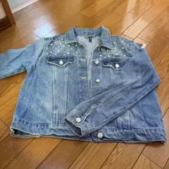 【stradivarius】デニムジャケット ライトブルー パール装飾