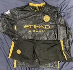 Item thumbnail for item bca870a6-3009-489a-8818-6434c1f129cb