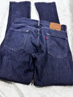 Item thumbnail for item 5130ad5b-3fe3-4fc2-9fb3-b13064bc25d2