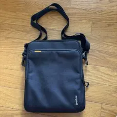 tomtoc] iPad ショルダーバッグ アクセサリーポケット付　未使用品のサムネイル