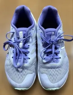 21.5cm asics レーザービームラベンダーカラーのサムネイル